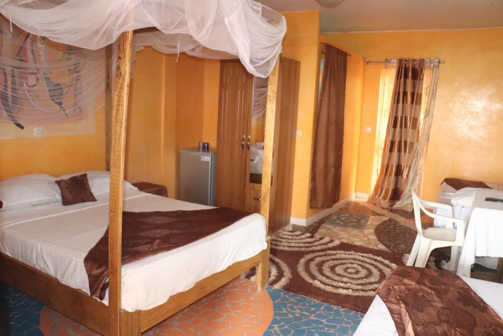 Chambre Double ou Triple - HOTEL AFRICA 6 PLAGE