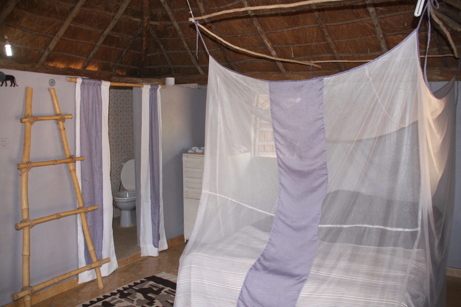 Case vue piscine - Sarahma Lodge
